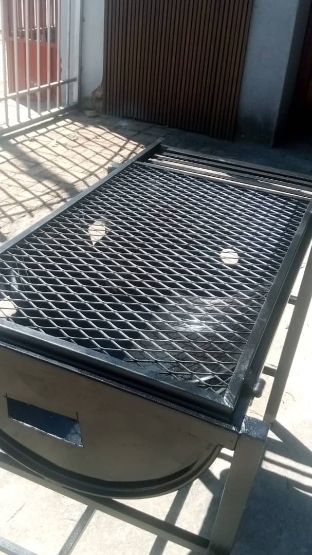 Steel braai stand BS001